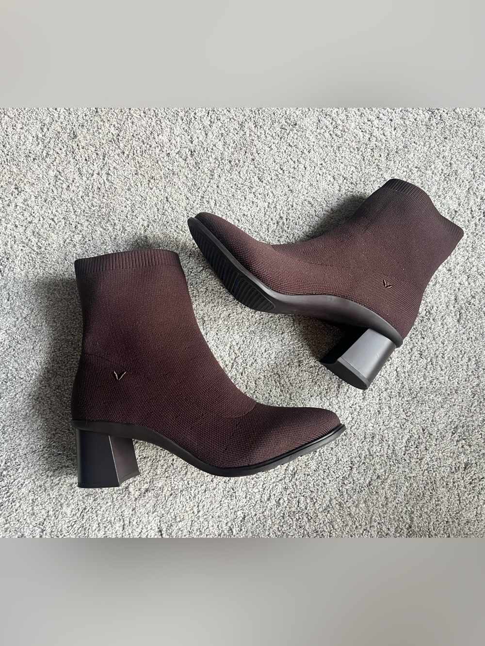 VIVAIA Size 41.5 / 10 US Amanda Knit Almond Toe Running Heel Mid Ankle Sock Boot